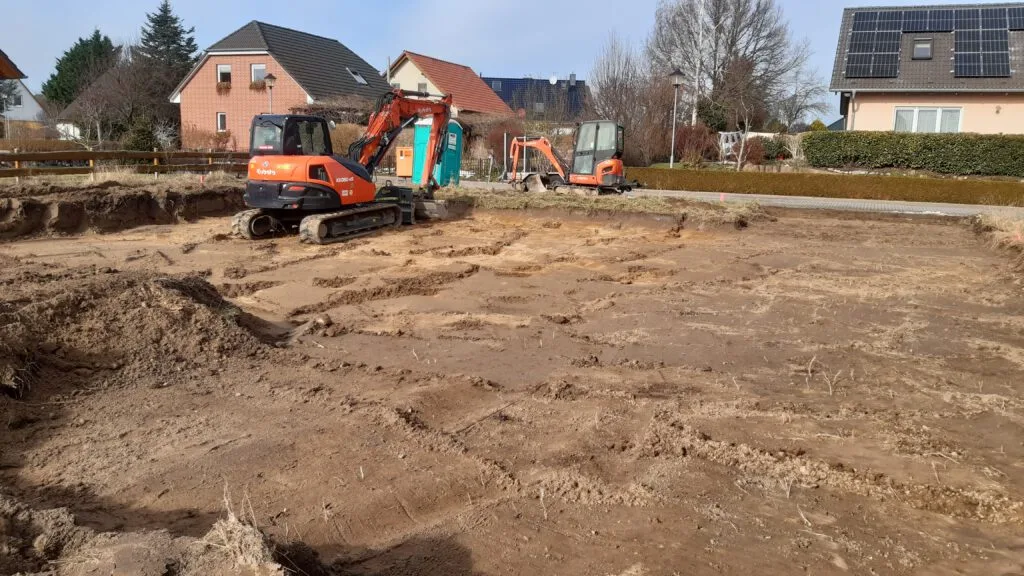 Noch haben wir den Garten nicht schön