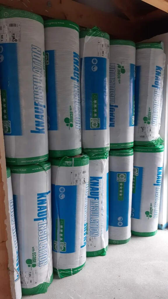 Dämmmaterial im Arbeitszimmer