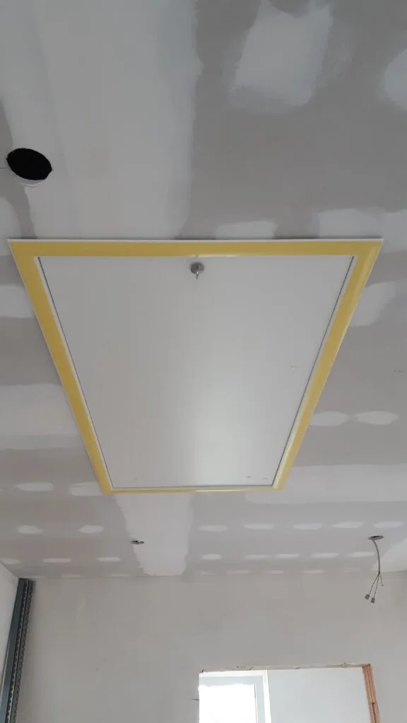 Die Einschubtreppe in den Spitzboden